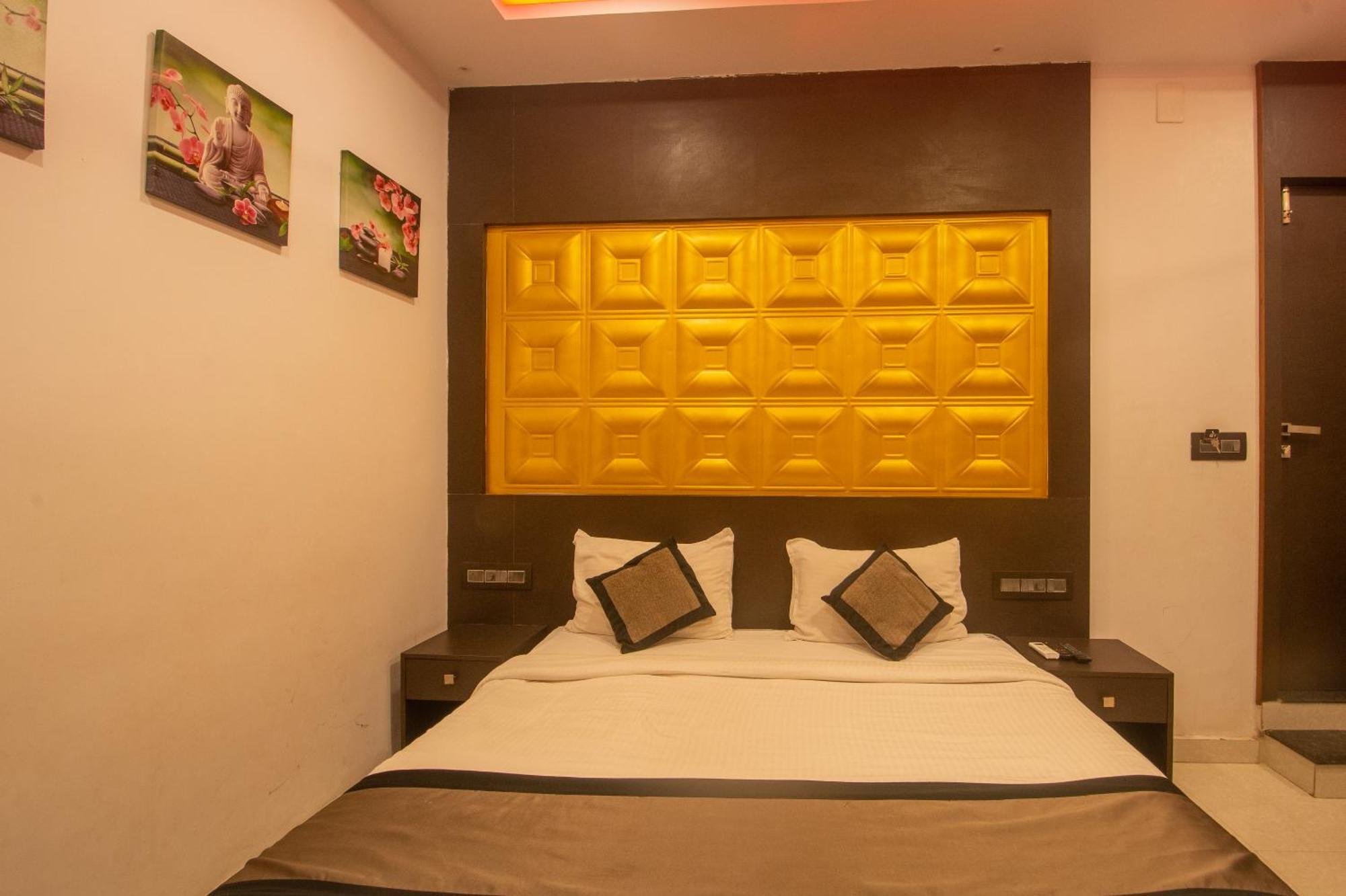 Parampara Residency Kushālnagar Exterior foto